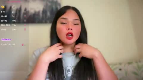 A CUTE GIRL NAME ALIYAH online show from July 9, 1:53 am