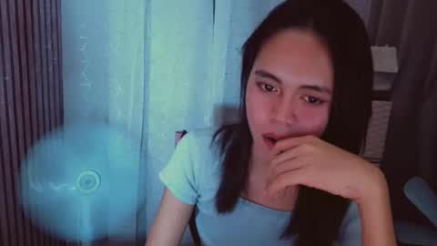 Snapshot of aliyahfoxs chatting on May 23, 12:42 pm ALIYAH SOO online show from May 23, 12:42 pm