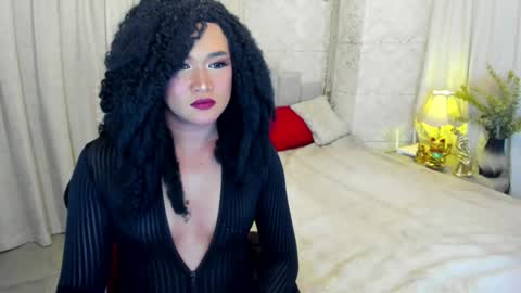 Snapshot of aliyahhugecock chatting on July 30, 10:42 pm Aliyah online show from July 30, 10:42 pm
