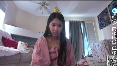 Snapshot of alizezaide chatting on February 23, 8:39 pm Alize Zaide online show from February 23, 8:39 pm