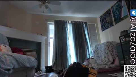 Snapshot of alizezaide chatting on March 12, 7:31 pm Alize Zaide online show from March 12, 7:31 pm