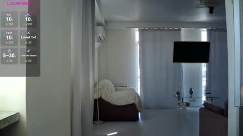 Snapshot of alkh_amare chatting on June 4, 10:21 am Amare online show from June 4, 10:21 am