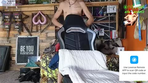 Snapshot of allan_arod chatting on January 7, 8:42 pm Allan arod online show from January 7, 8:42 pm