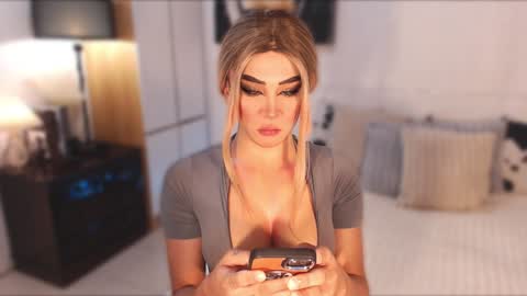 Miss Gia online show from January 22, 12:27 am