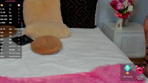 Snapshot of allaya_love chatting on May 23, 7:29 pm Allaya online show from May 23, 7:29 pm