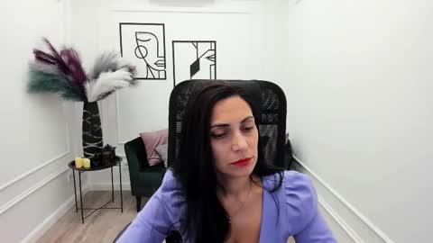 allayerty online show from November 19, 11:21 am