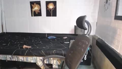 trina online show from September 12, 5:18 am