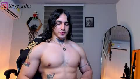 Snapshot of allen_rosse chatting on November 9, 2:21 am independent model 3 online show from November 9, 2:21 am