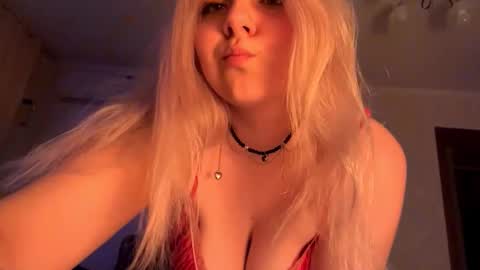 Alle online show from March 13, 9:32 pm