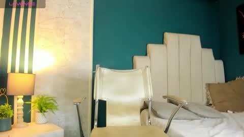 Allex online show from December 7, 1:40 pm