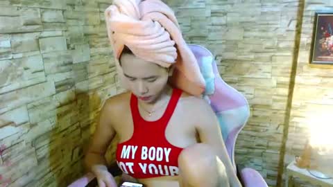 Snapshot of allfor_lavinia chatting on July 3, 7:04 am Lavinia online show from July 3, 7:04 am