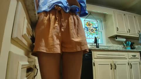 Snapshot of allgood4u chatting on June 2, 5:04 pm wishlist on bio online show from June 2, 5:04 pm