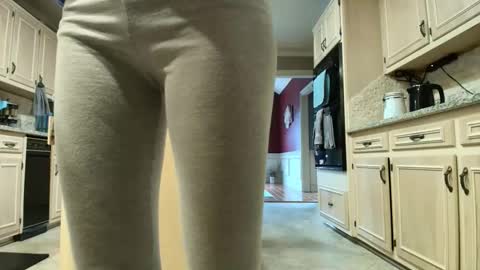 Snapshot of allgood4u chatting on June 9, 5:24 pm wishlist on bio online show from June 9, 5:24 pm
