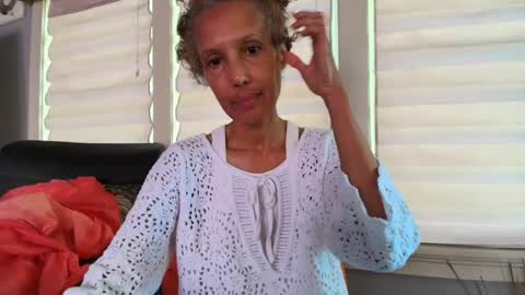 Snapshot of allgood4u chatting on June 14, 7:49 pm wishlist on bio online show from June 14, 7:49 pm