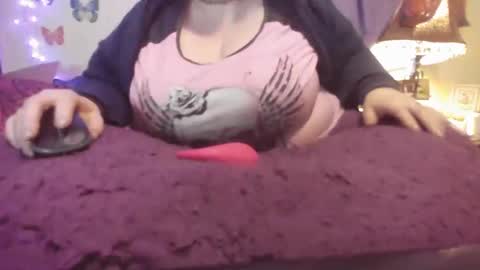 Snapshot of alli_kat78 chatting on December 3, 9:33 am Alli Kat online show from December 3, 9:33 am