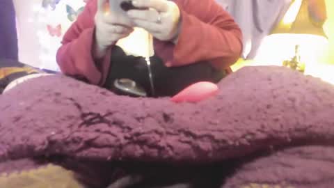 Snapshot of alli_kat78 chatting on December 23, 10:12 pm Alli Kat online show from December 23, 10:12 pm