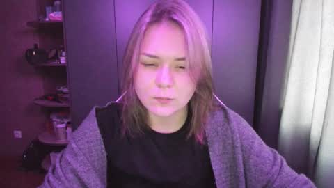 Blair online show from November 28, 5:21 am