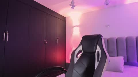 Snapshot of allicelover chatting on December 2, 12:21 pm ALLICE online show from December 2, 12:21 pm