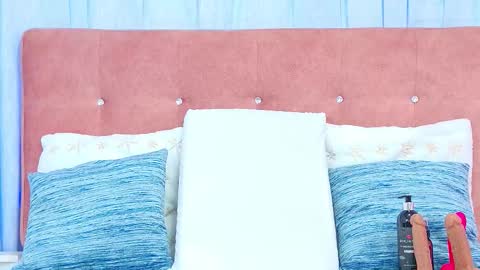 Allicia online show from October 15, 7:14 pm