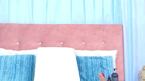 Allicia online show from October 27, 7:18 pm