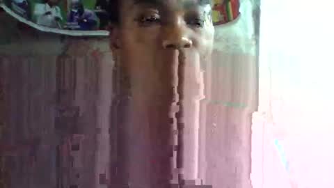 Snapshot of alliciax632770 chatting on December 3, 10:24 am alliciax632770 online show from December 3, 10:24 am