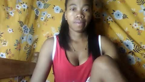 Snapshot of alliciax632770q chatting on May 19, 10:16 pm alliciax632770q online show from May 19, 10:16 pm
