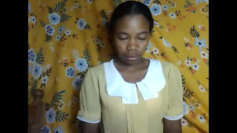 Snapshot of alliciax632770q chatting on May 24, 1:43 am alliciax632770q online show from May 24, 1:43 am