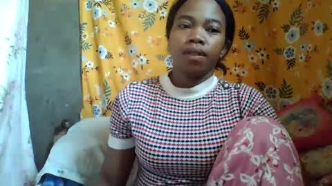 Snapshot of alliciax632770q chatting on July 4, 6:30 am alliciax632770q online show from July 4, 6:30 am