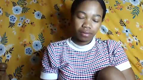 Snapshot of alliciax632770q chatting on July 6, 12:18 am alliciax632770q online show from July 6, 12:18 am