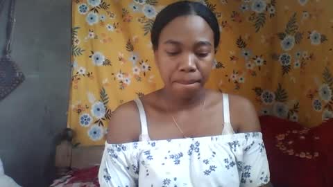 Snapshot of alliciax632770q chatting on August 3, 12:43 pm alliciax632770q online show from August 3, 12:43 pm