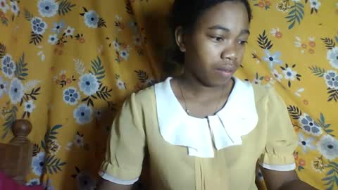 Snapshot of alliciax632770q chatting on August 4, 12:47 am alliciax632770q online show from August 4, 12:47 am