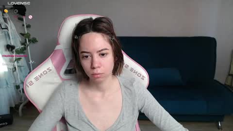 alice online show from April 27, 11:36 pm