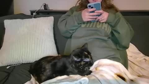 Snapshot of alliebearx chatting on May 27, 1:57 am alliebearx online show from May 27, 1:57 am