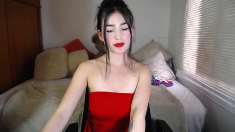 Allie  online show from December 3, 7:11 pm