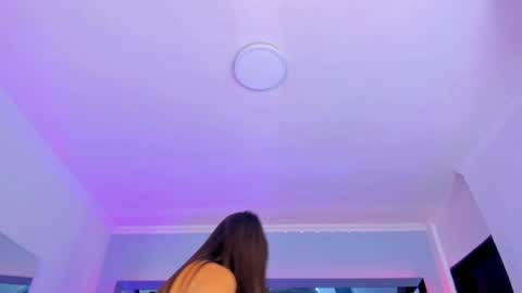 Snapshot of allijadid chatting on January 17, 10:55 am    online show from January 17, 10:55 am