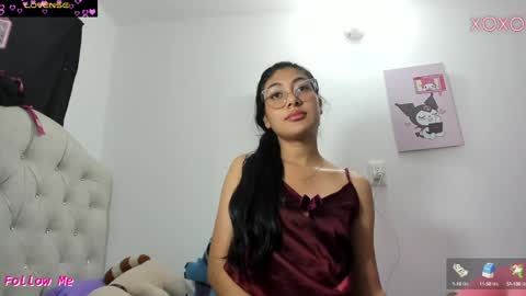 Snapshot of allison_18_ chatting on December 3, 7:21 am Nana online show from December 3, 7:21 am