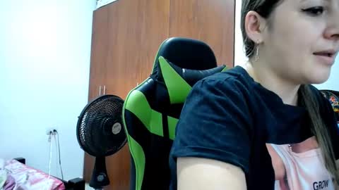 Snapshot of allison_baby_2416 chatting on February 13, 3:56 pm Alisson online show from February 13, 3:56 pm