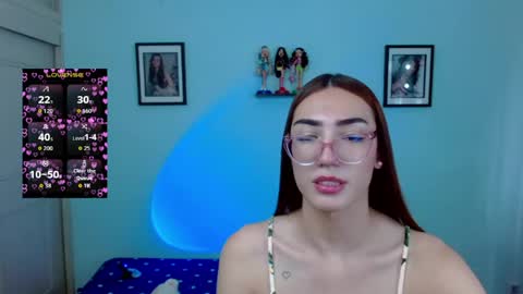Snapshot of allisonblossom chatting on April 23, 7:27 pm online show from April 23, 7:27 pm