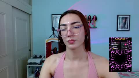 Snapshot of allisonblossom chatting on May 19, 7:09 pm online show from May 19, 7:09 pm