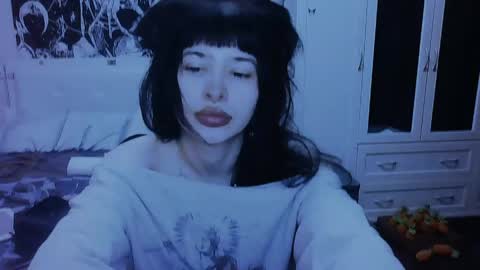 Snapshot of allisondeetz chatting on May 19, 4:02 pm Alis online show from May 19, 4:02 pm
