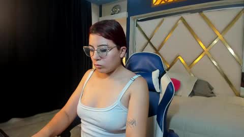 Snapshot of allisonlove_88 chatting on May 24, 2:38 am ALLISON online show from May 24, 2:38 am