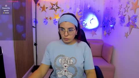 Snapshot of allisonlove_88 chatting on May 27, 4:53 am ALLISON online show from May 27, 4:53 am