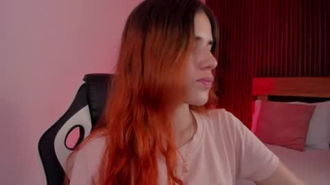A L L I S S online show from July 16, 9:32 pm