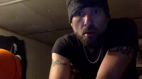 Snapshot of allitrunnin chatting on November 29, 2:47 am allitrunnin online show from November 29, 2:47 am