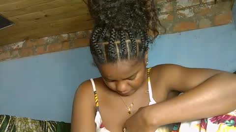 allizida01 online show from February 13, 6:26 pm