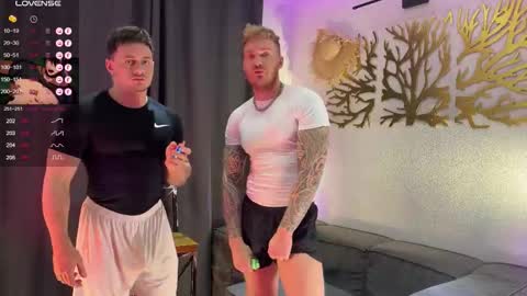 Snapshot of alltimehorny19 chatting on October 29, 9:38 pm Justin online show from October 29, 9:38 pm