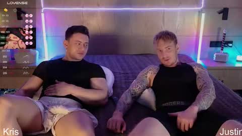 Snapshot of alltimehorny19 chatting on November 26, 5:03 pm Justin online show from November 26, 5:03 pm