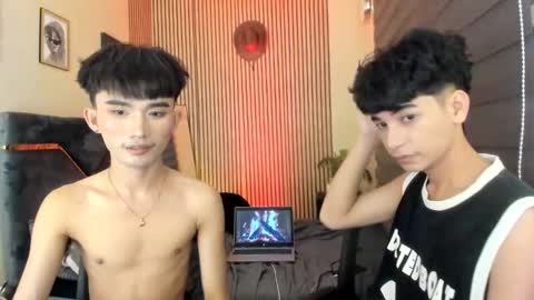 kim and josh online show from October 16, 9:54 am