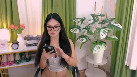Brianna online show from June 25, 5:28 pm