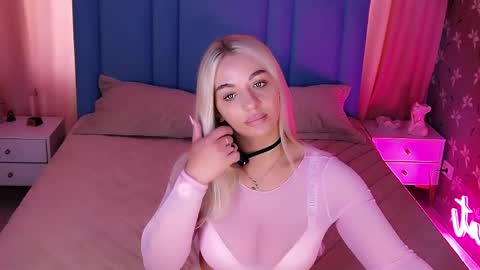 AlwaysHot online show from May 27, 1:57 am